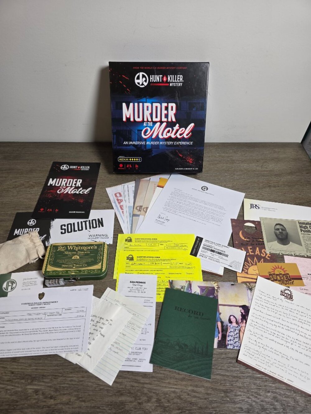 Hunt a Killer Mystery - Murder at the Motel - Immersive Murder Mystery Game